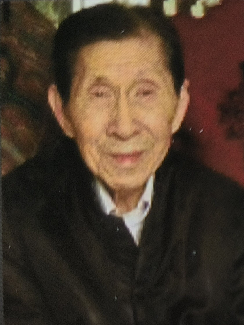 黄振勋.jpg