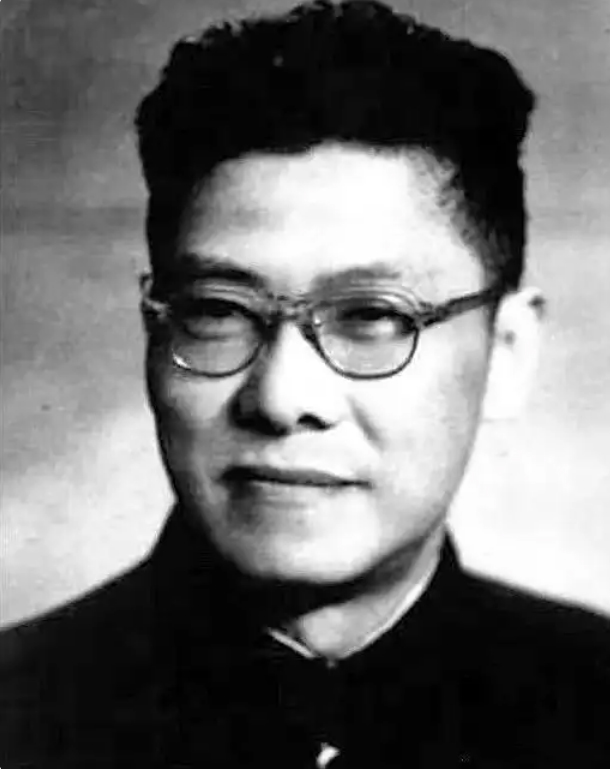 许涤新.jpg
