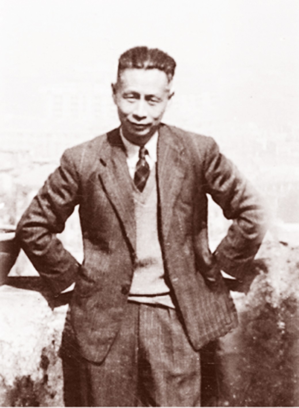黄药眠.jpg